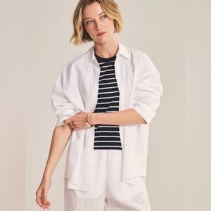 Velvet by Graham & Spencer White Button Down Shirt